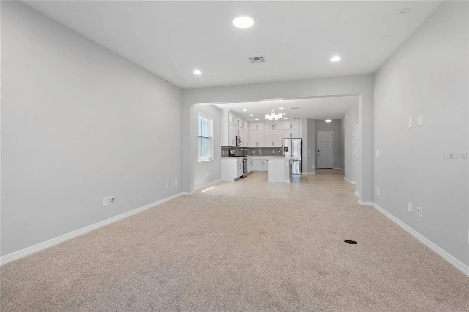 2017 BOSS HEWETT STREET, Oakland, FL 34787 2017 BOSS HEWETT STREET, Oakland, FL 34787