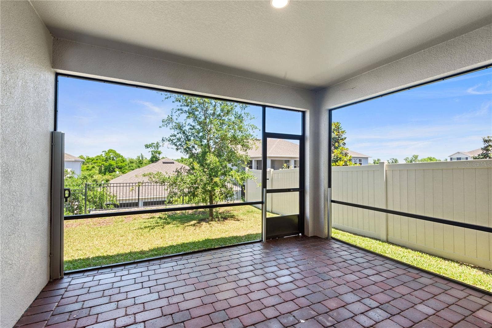 2017 BOSS HEWETT STREET, Oakland, FL 34787 2017 BOSS HEWETT STREET, Oakland, FL 34787