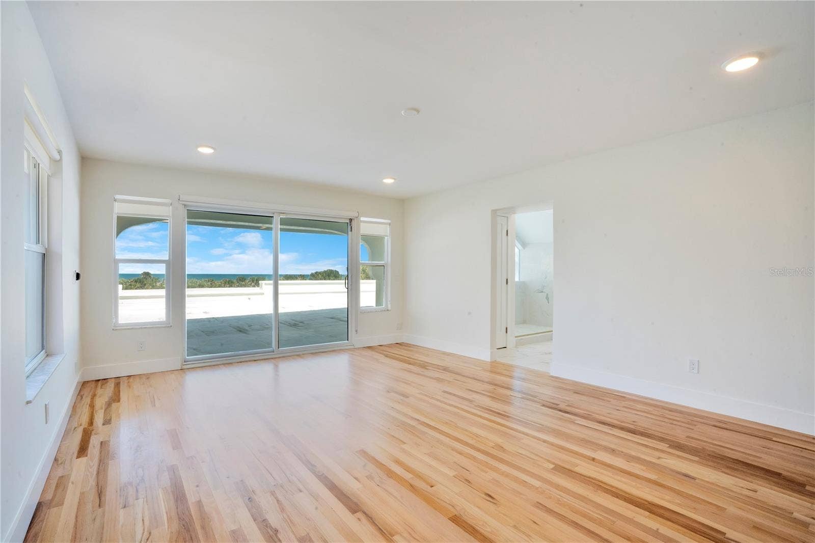 2117 OCEAN DRIVE, New Smyrna Beach, FL 32169 Primary Bedroom 3