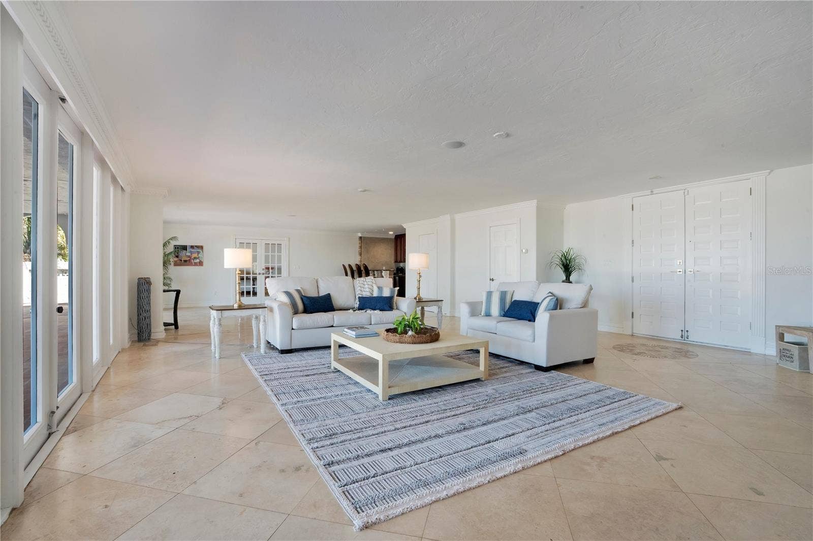 2117 OCEAN DRIVE, New Smyrna Beach, FL 32169 Living room 5