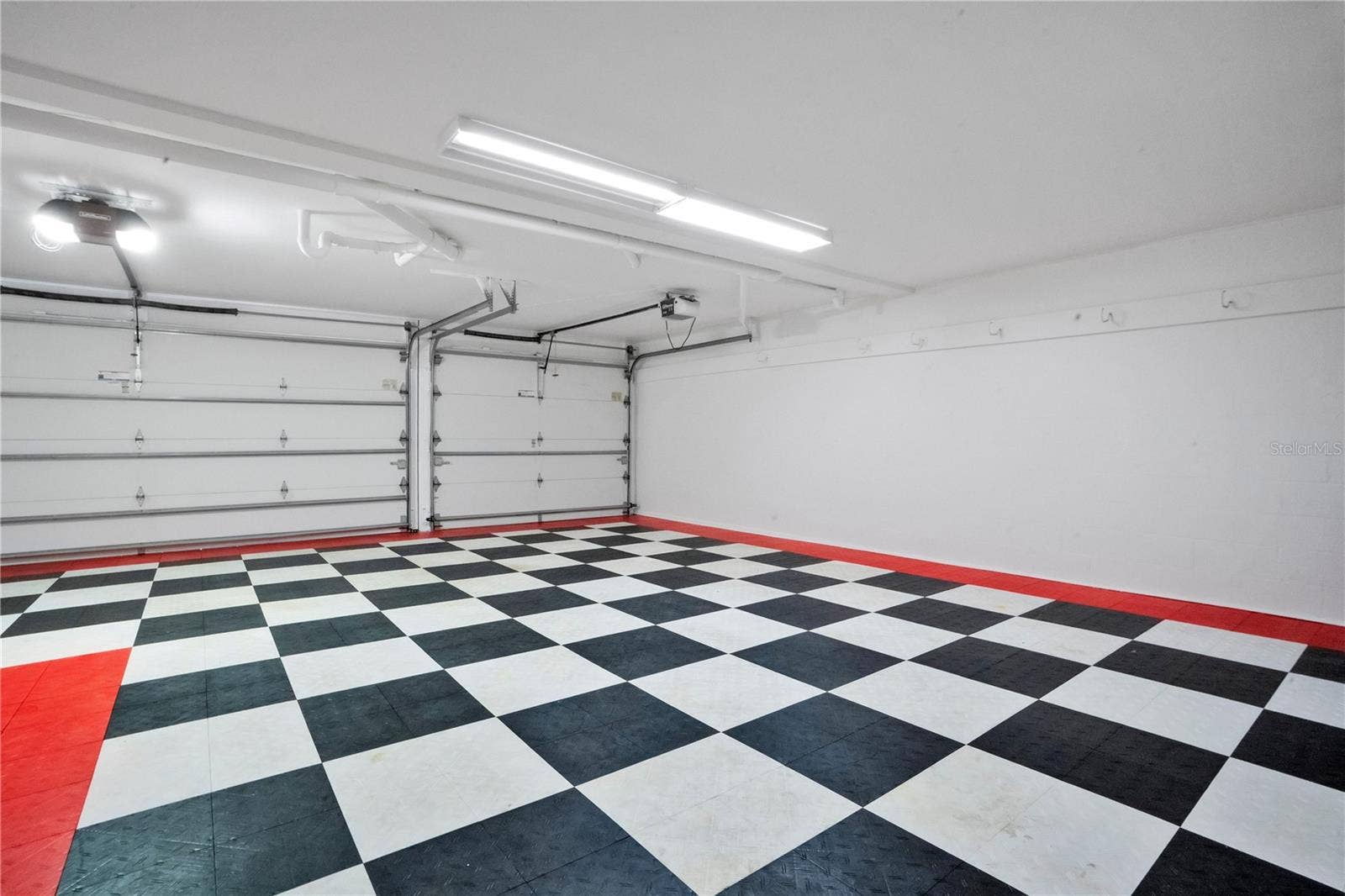 2117 OCEAN DRIVE, New Smyrna Beach, FL 32169 Garage 3