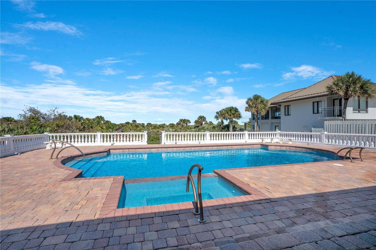 2117 OCEAN DRIVE, New Smyrna Beach, FL 32169 Resort Size Pool 1