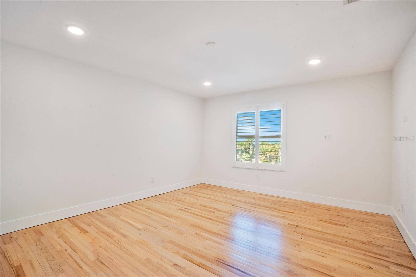 2117 OCEAN DRIVE, New Smyrna Beach, FL 32169 Bedroom 2