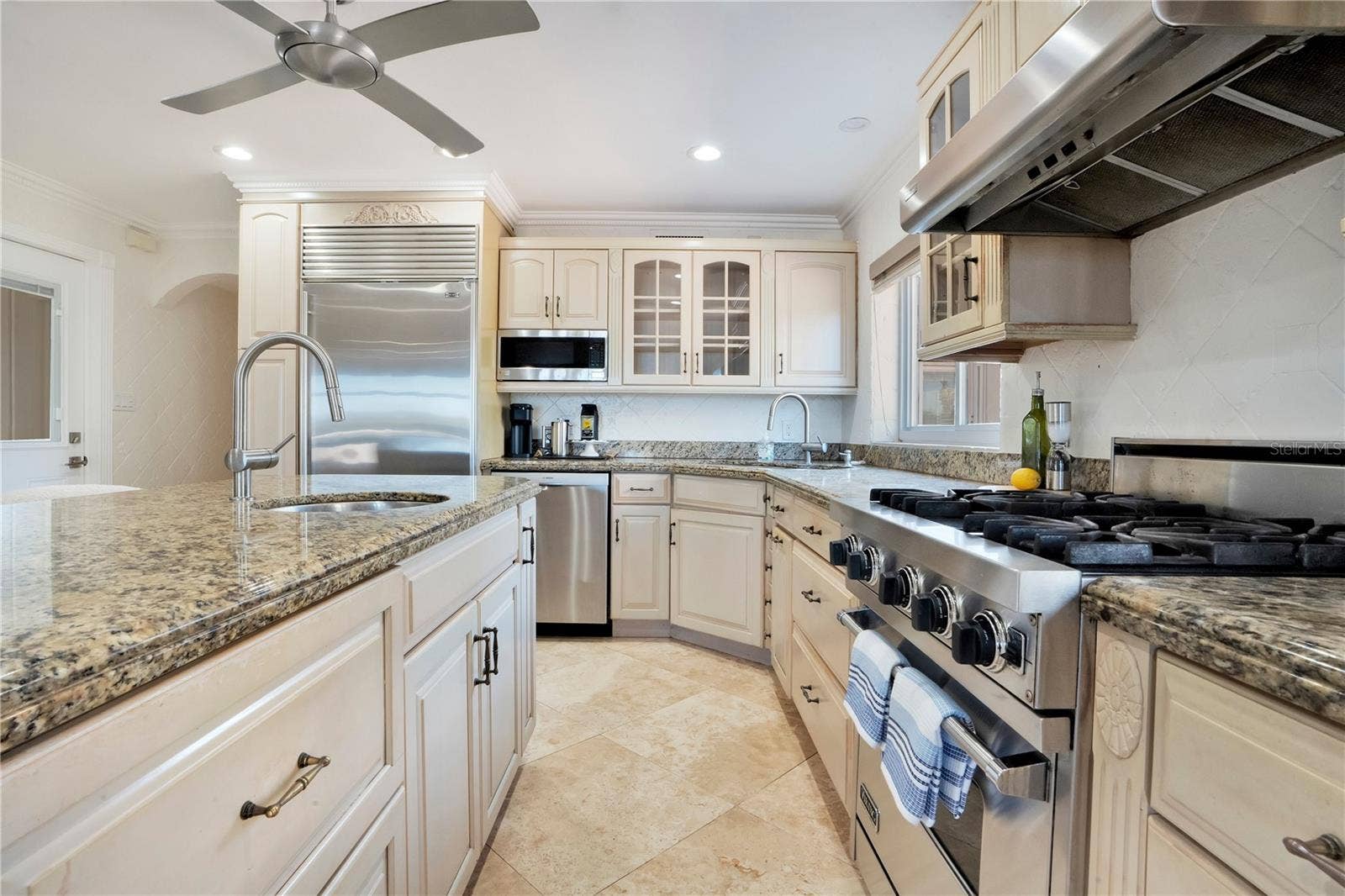 2117 OCEAN DRIVE, New Smyrna Beach, FL 32169 Kitchen 4