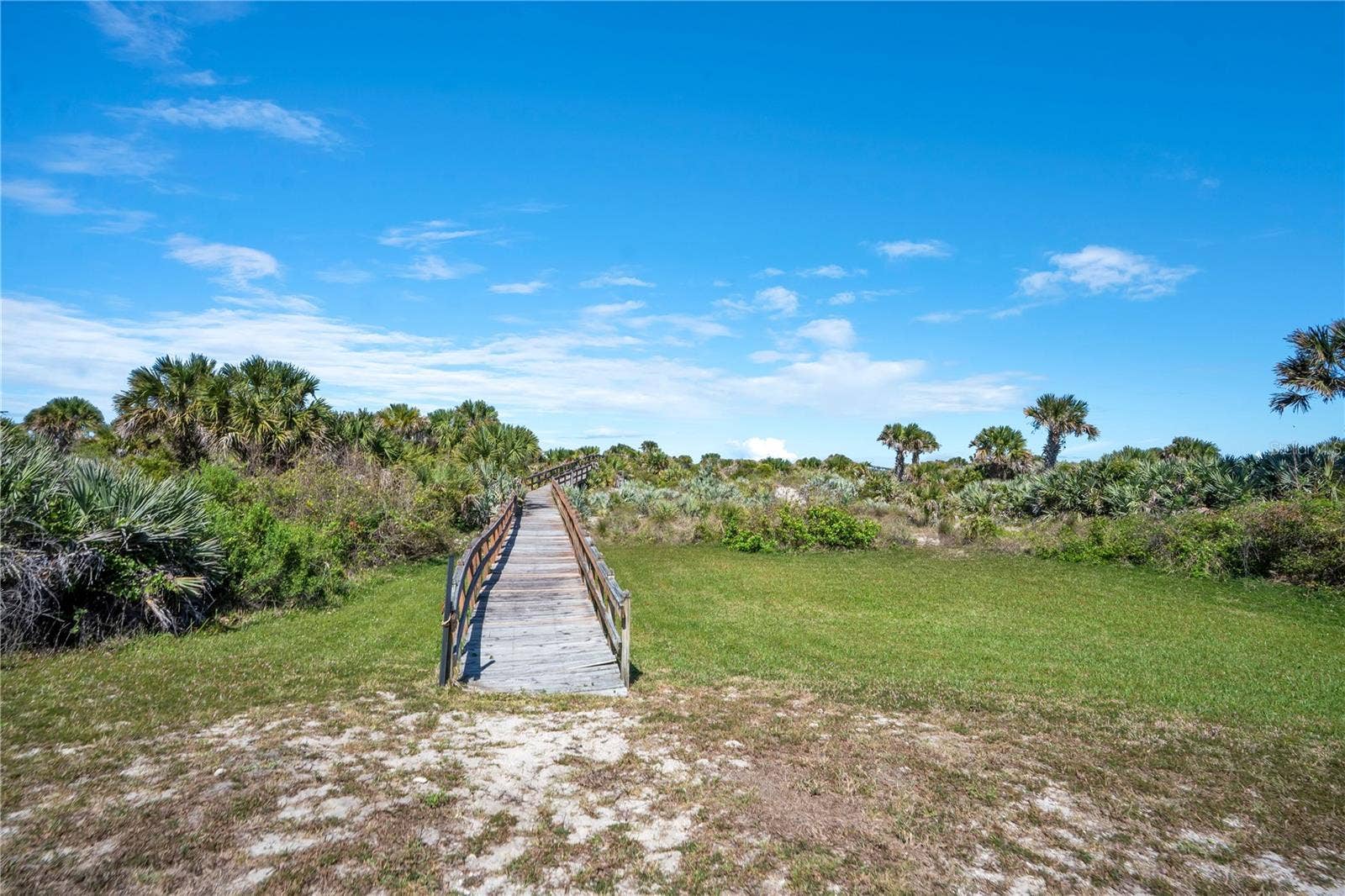 2117 OCEAN DRIVE, New Smyrna Beach, FL 32169 Boardwalk 7