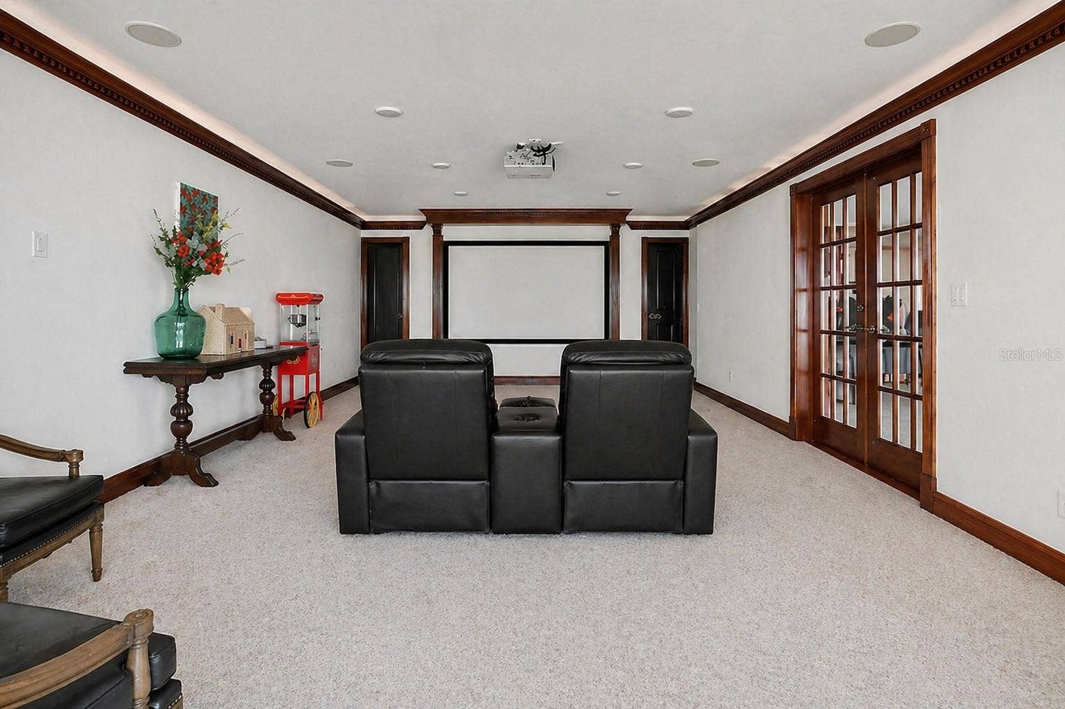 2117 OCEAN DRIVE, New Smyrna Beach, FL 32169 Media Room