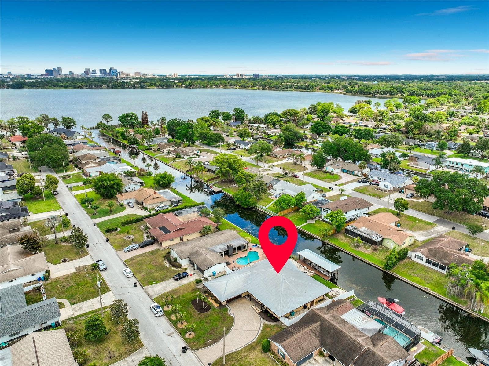 2404 LAUDERDALE COURT, Orlando, FL 32805 2404 LAUDERDALE COURT, Orlando, FL 32805