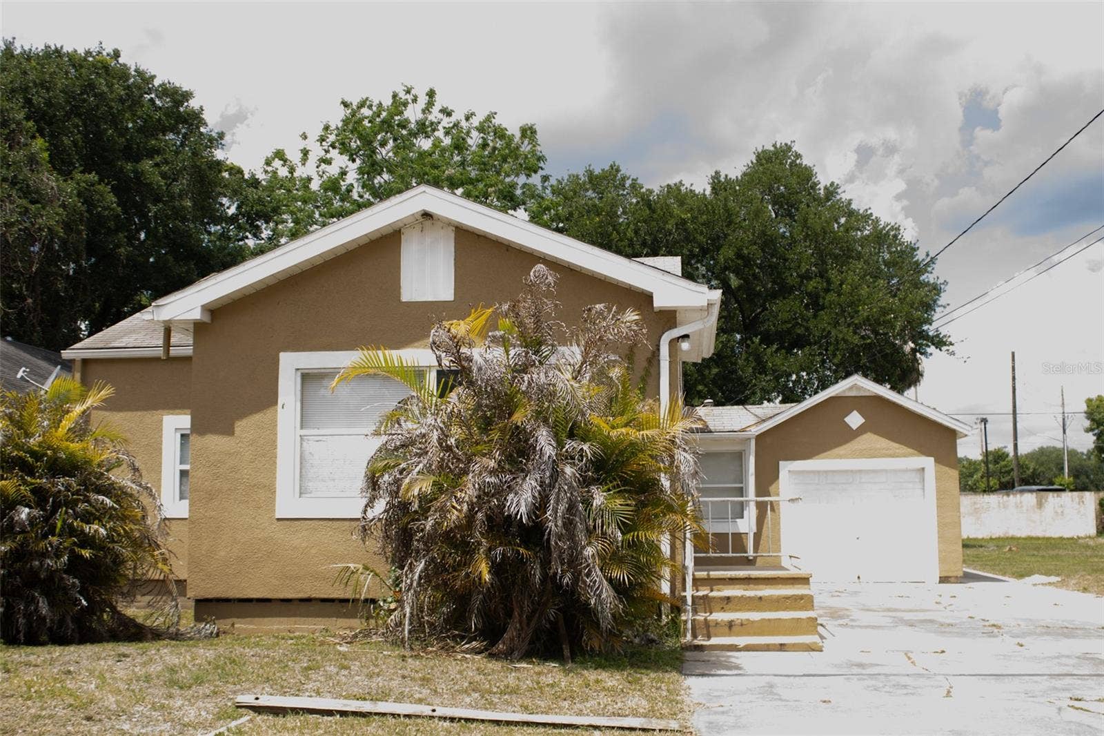 621 W SOUTH STREET, Orlando, FL 32805 621 W SOUTH STREET, Orlando, FL 32805