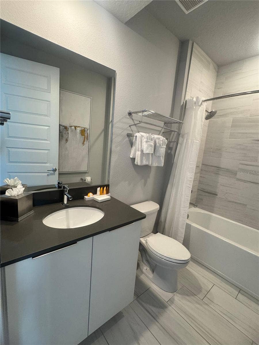 7770 SANDY RIDGE DRIVE, #210, Reunion, FL 34747 7770 SANDY RIDGE DRIVE, #210, Reunion, FL 34747