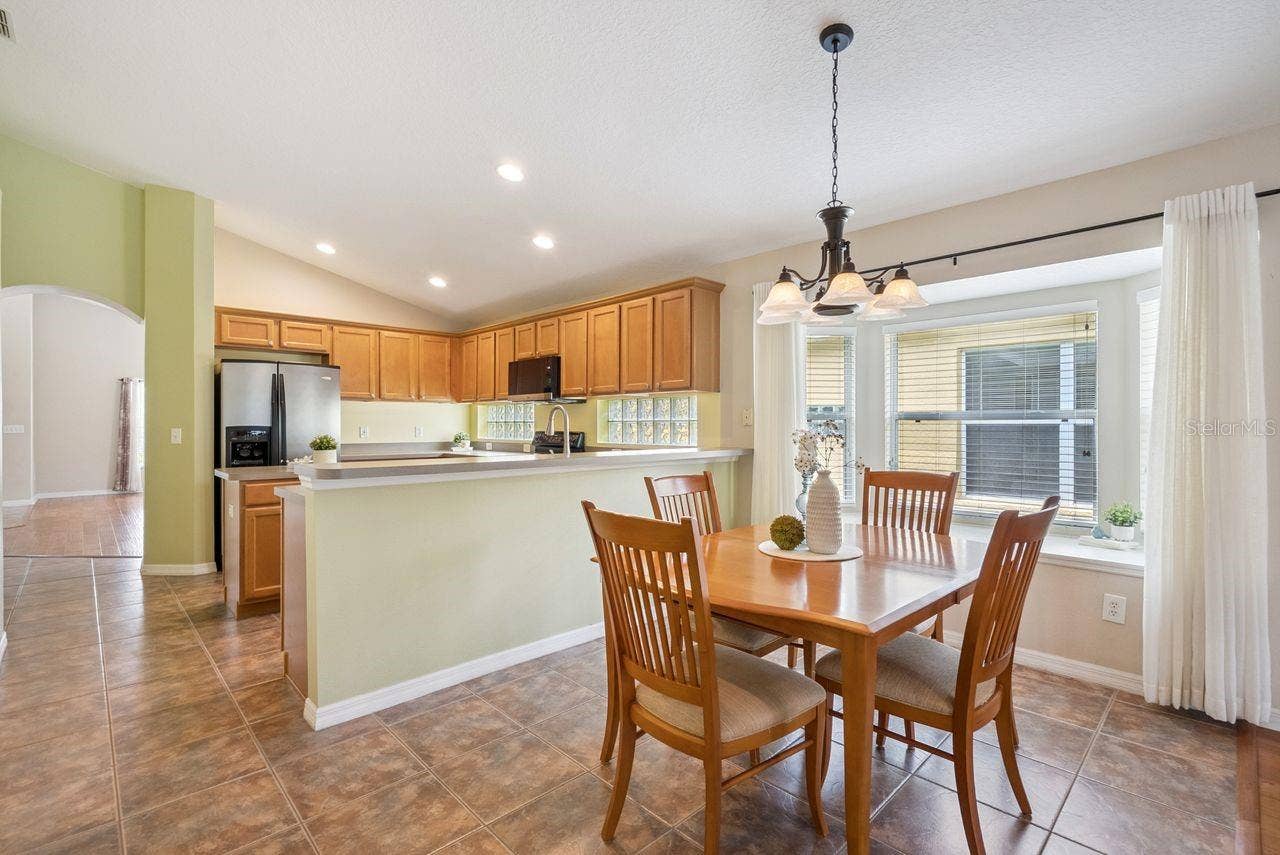 5345 LOS PALMA VISTA DRIVE, Orlando, FL 32837 5345 LOS PALMA VISTA DRIVE, Orlando, FL 32837