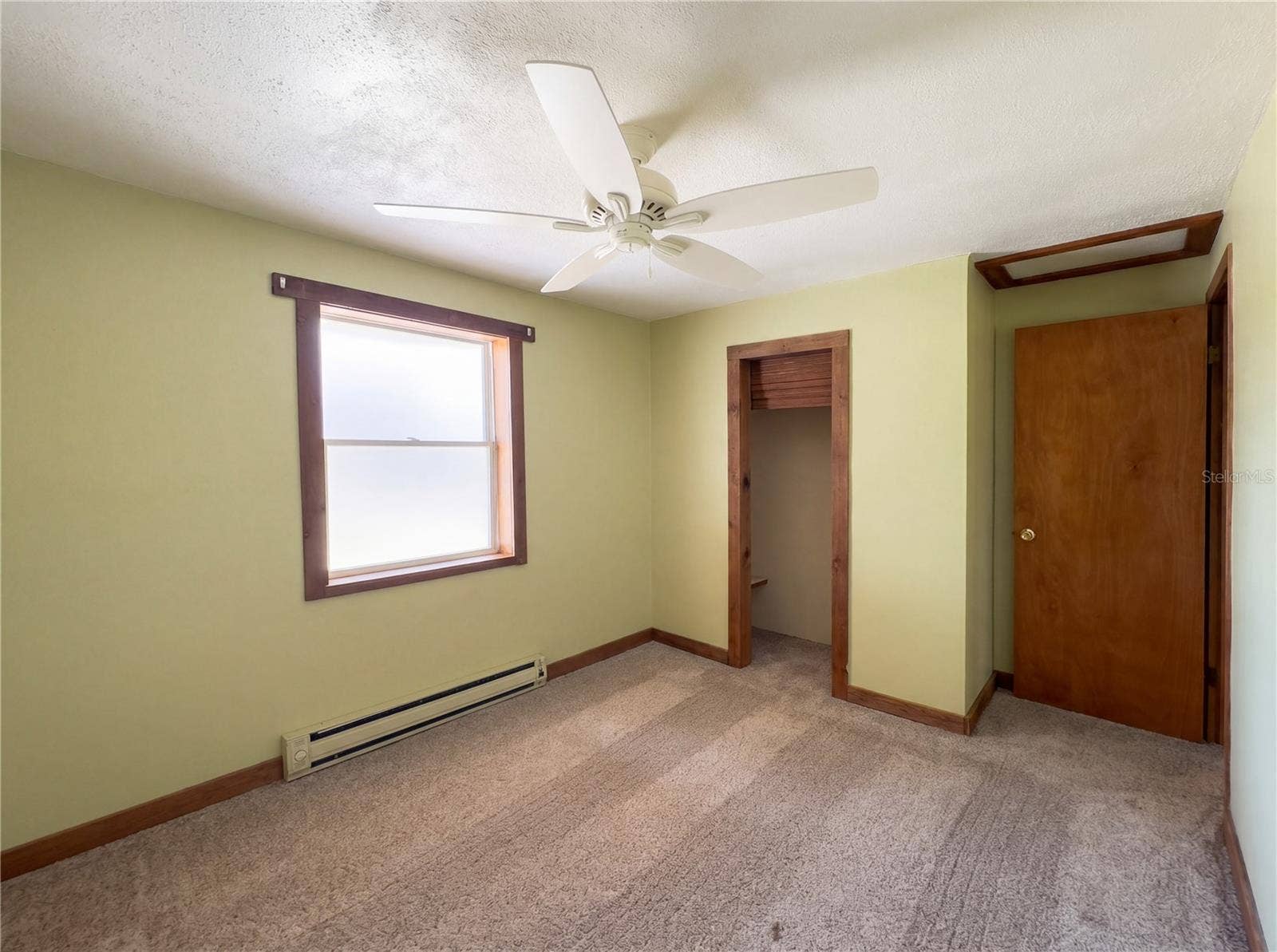 1385 BENDER AVENUE, Daytona Beach, FL 32117
