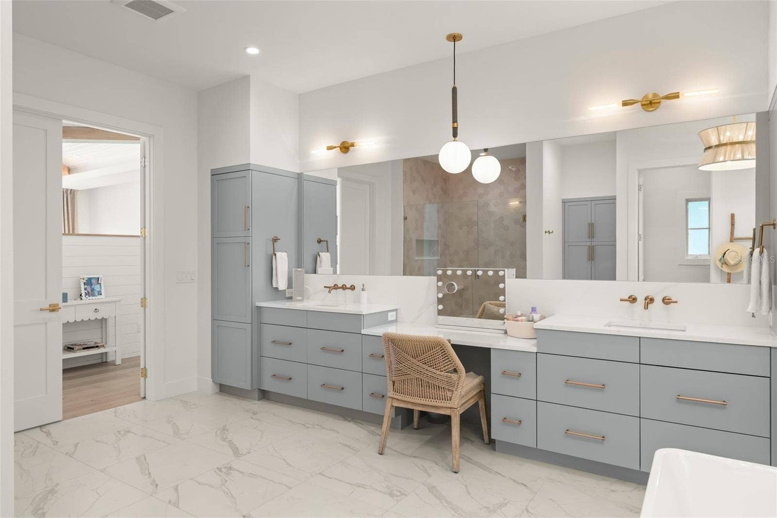 13542 SUNSET LAKES CIRCLE, Winter Garden, FL 34787 13542 SUNSET LAKES CIRCLE, Winter Garden, FL 34787