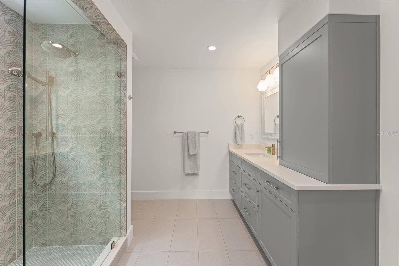 13542 SUNSET LAKES CIRCLE, Winter Garden, FL 34787 13542 SUNSET LAKES CIRCLE, Winter Garden, FL 34787