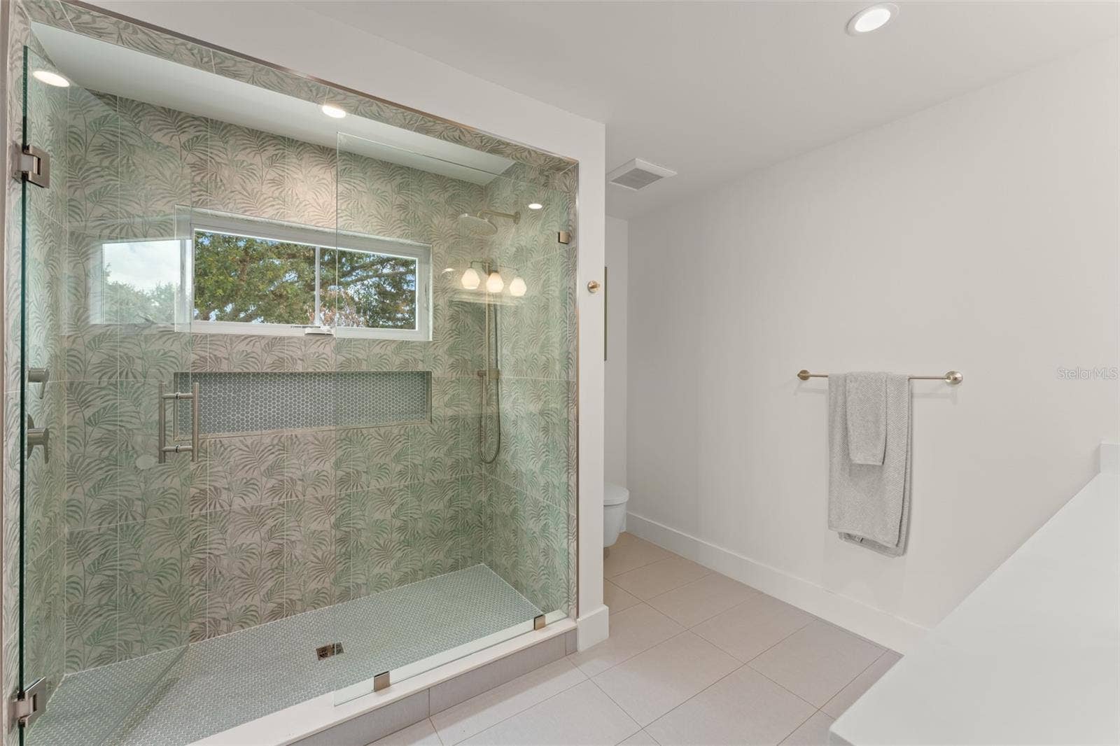 13542 SUNSET LAKES CIRCLE, Winter Garden, FL 34787 13542 SUNSET LAKES CIRCLE, Winter Garden, FL 34787