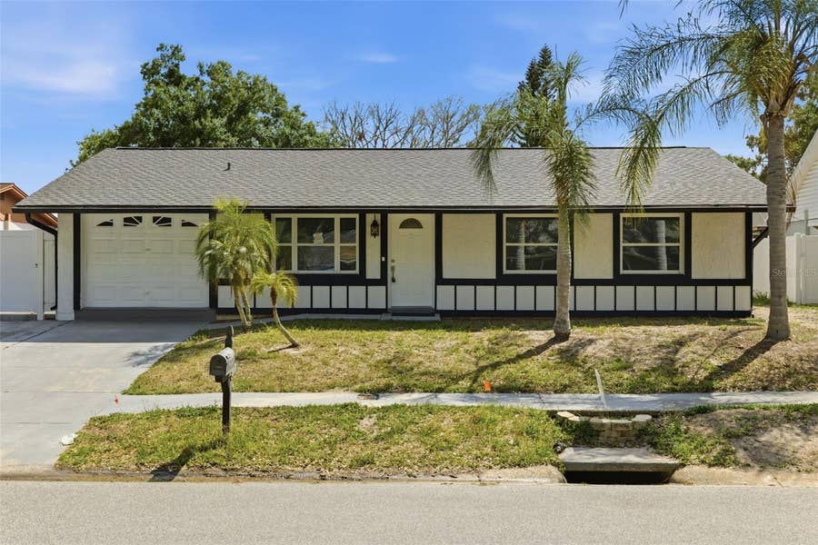 Property photo for 1065 FOXWOOD DRIVE, Lutz, FL