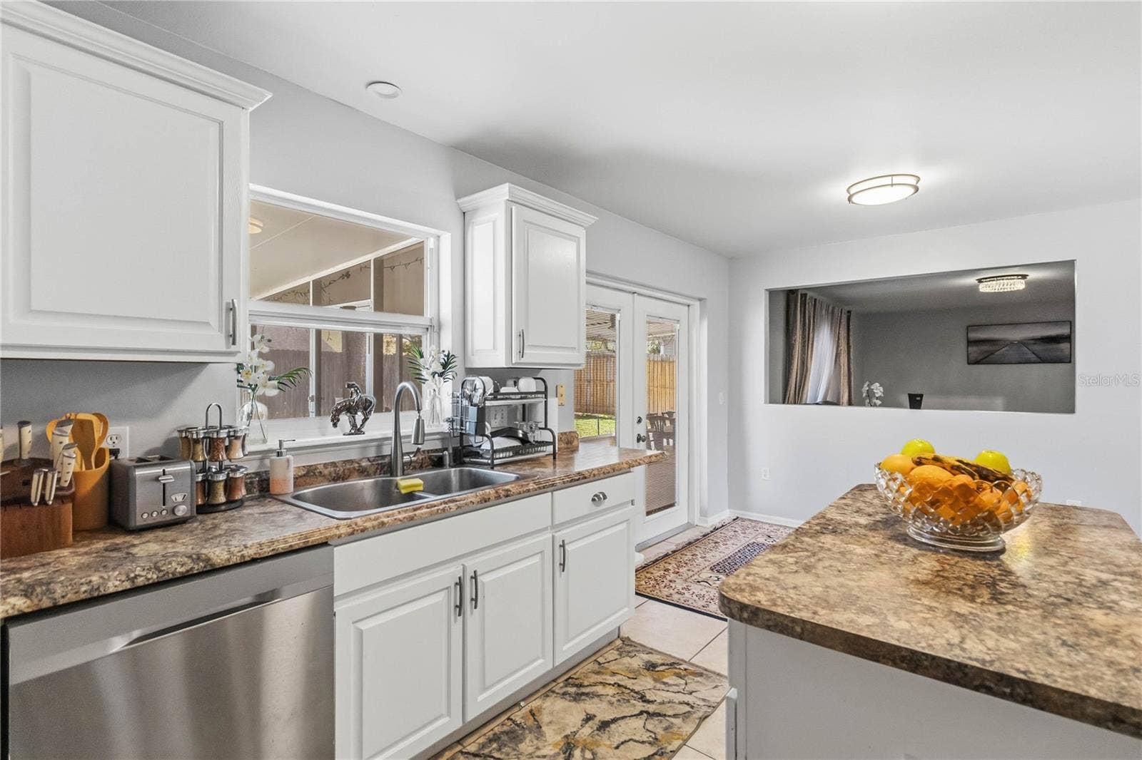 122 CARMEL BAY DRIVE, Sanford, FL 32771 122 CARMEL BAY DRIVE, Sanford, FL 32771