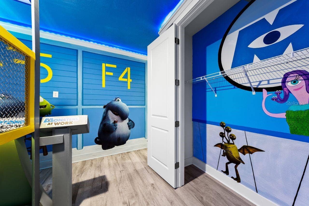 7442 GATHERING COURT, Kissimmee, FL 34747 Monster Inc. Room