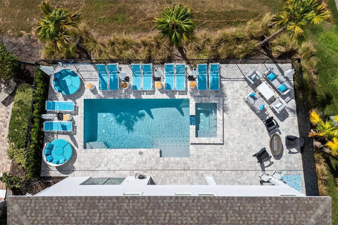 7442 GATHERING COURT, Kissimmee, FL 34747 Drown Over Head View of the Pool