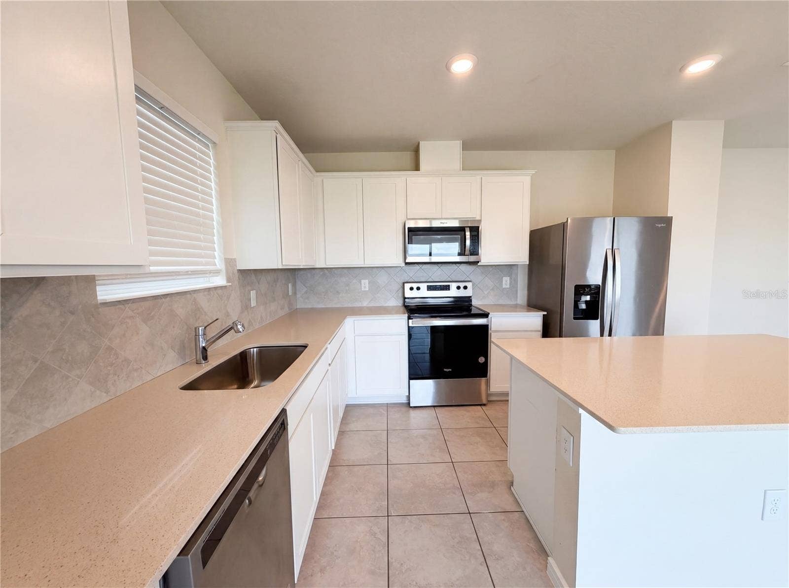 7768 SYRACUSE DRIVE, Clermont, FL 34714 7768 SYRACUSE DRIVE, Clermont, FL 34714