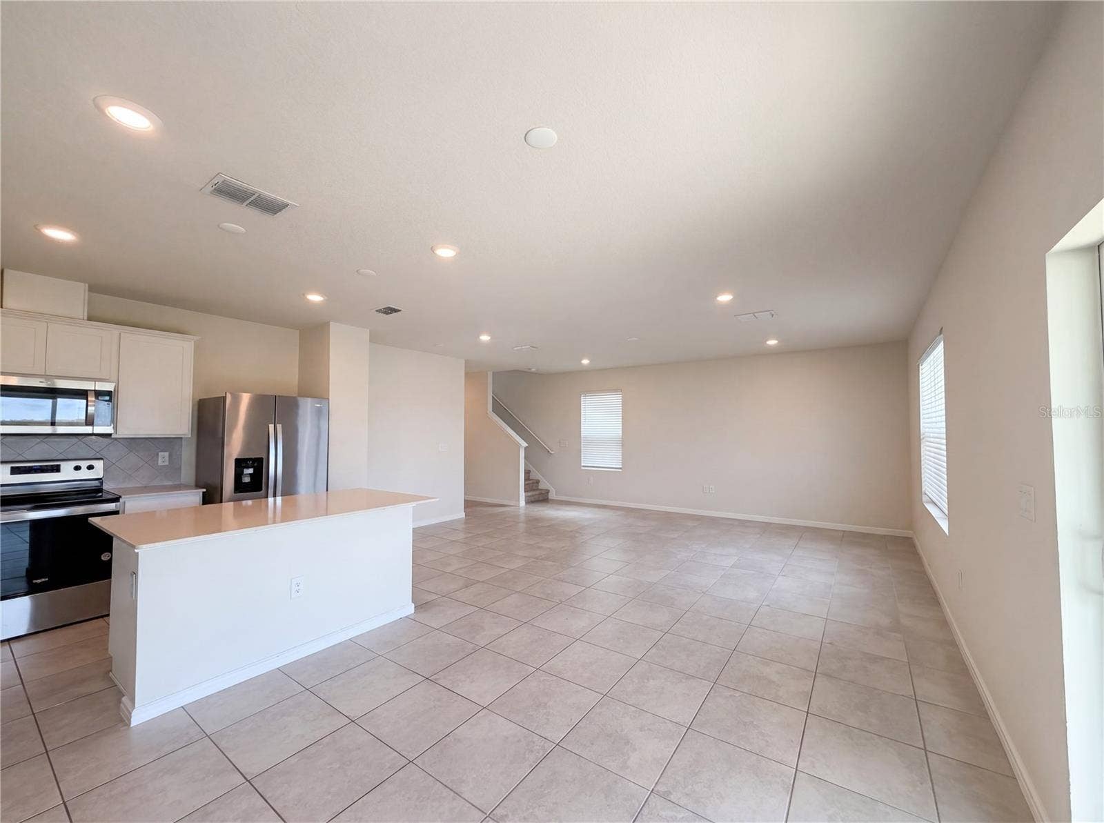 7768 SYRACUSE DRIVE, Clermont, FL 34714 7768 SYRACUSE DRIVE, Clermont, FL 34714