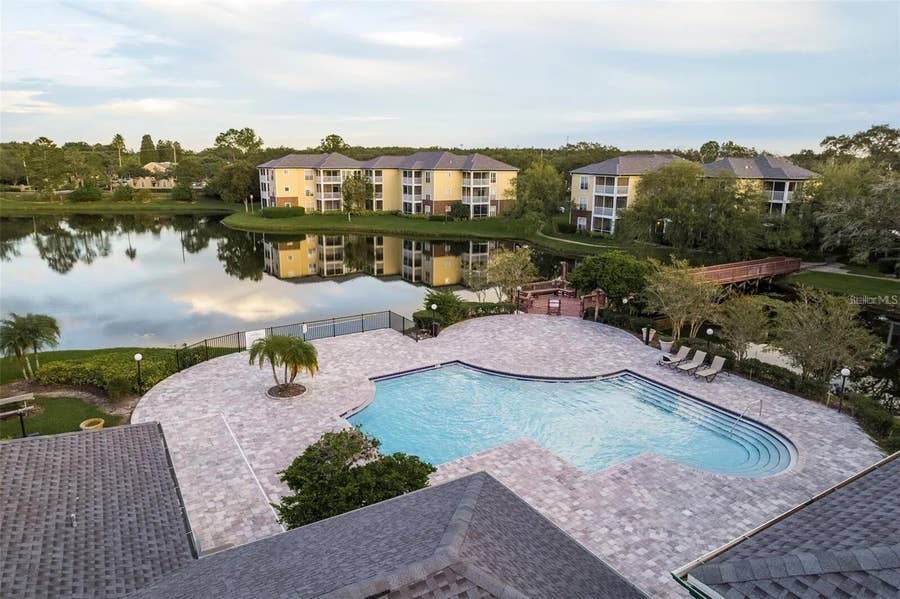 Property photo for 4107 CHATHAM OAK COURT, #313, Tampa, FL