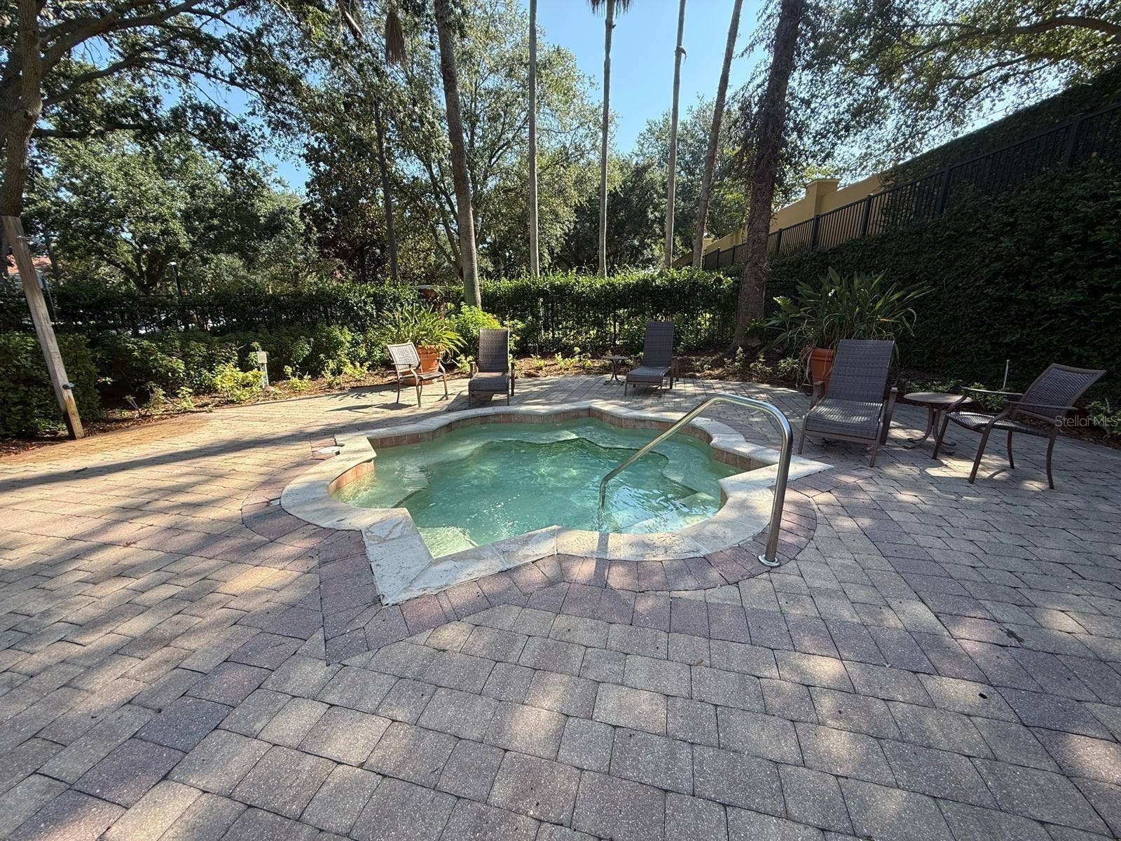 6977 DOLCE STREET, Orlando, FL 32819 6977 DOLCE STREET, Orlando, FL 32819