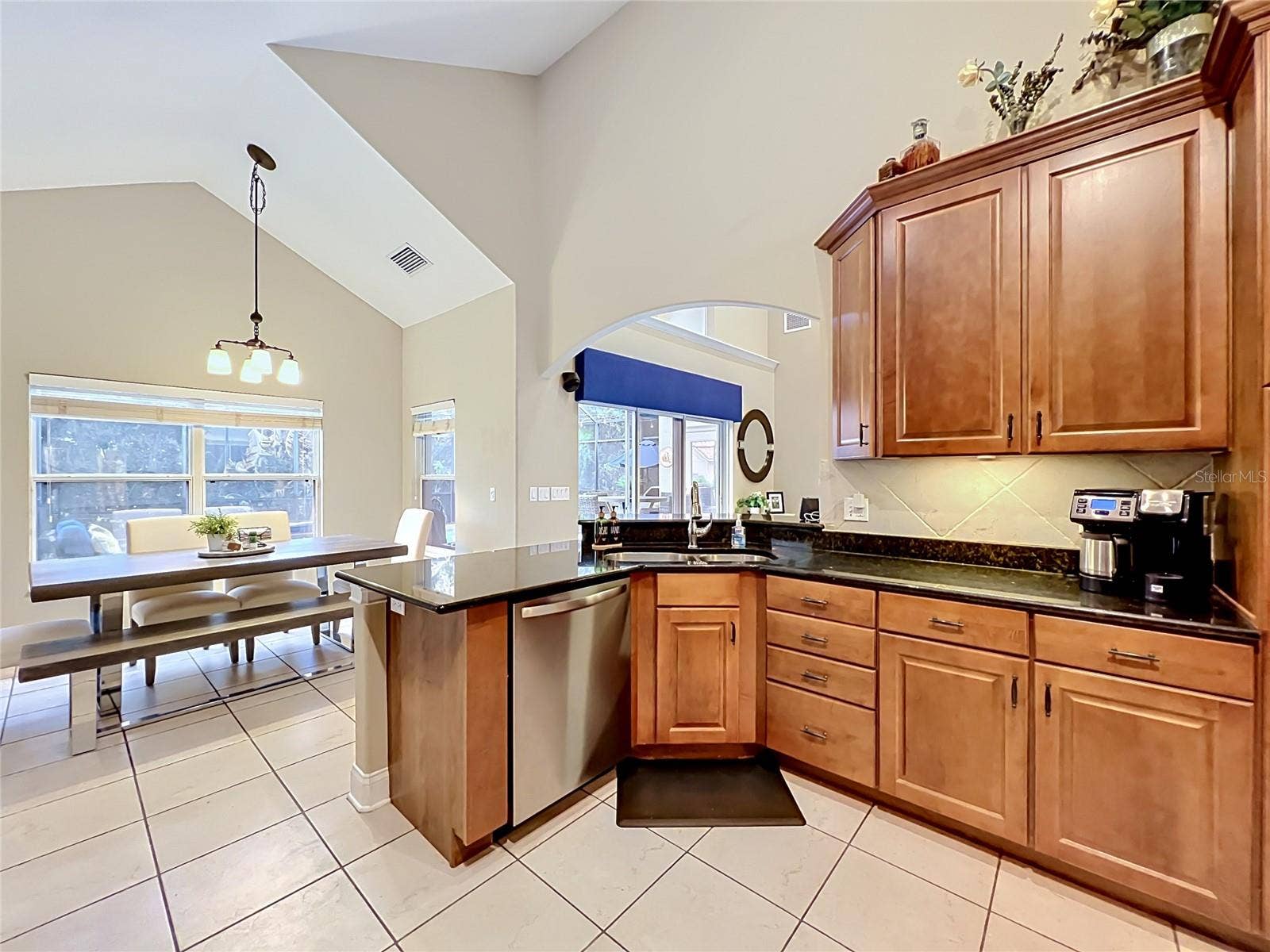 6977 DOLCE STREET, Orlando, FL 32819 6977 DOLCE STREET, Orlando, FL 32819