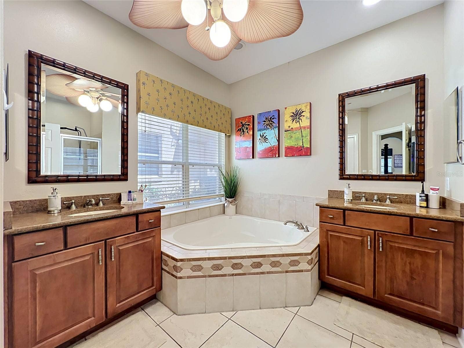 6977 DOLCE STREET, Orlando, FL 32819 6977 DOLCE STREET, Orlando, FL 32819