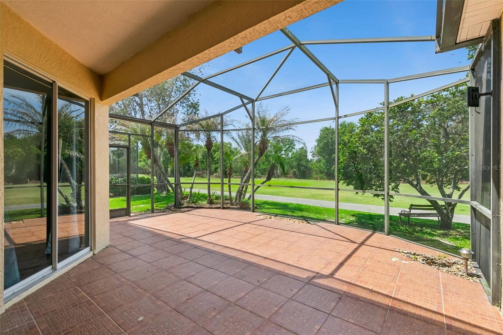 237 STRATHMORE CIRCLE, Kissimmee, FL 34744 Beautiful view of the golf course.