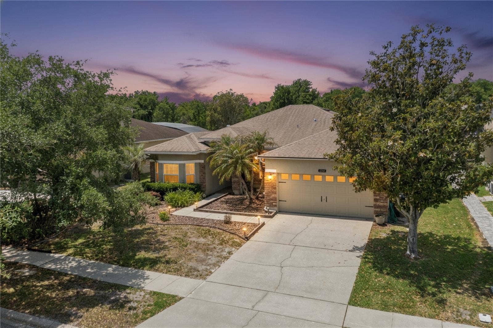 237 STRATHMORE CIRCLE, Kissimmee, FL 34744 237 STRATHMORE CIRCLE, Kissimmee, FL 34744