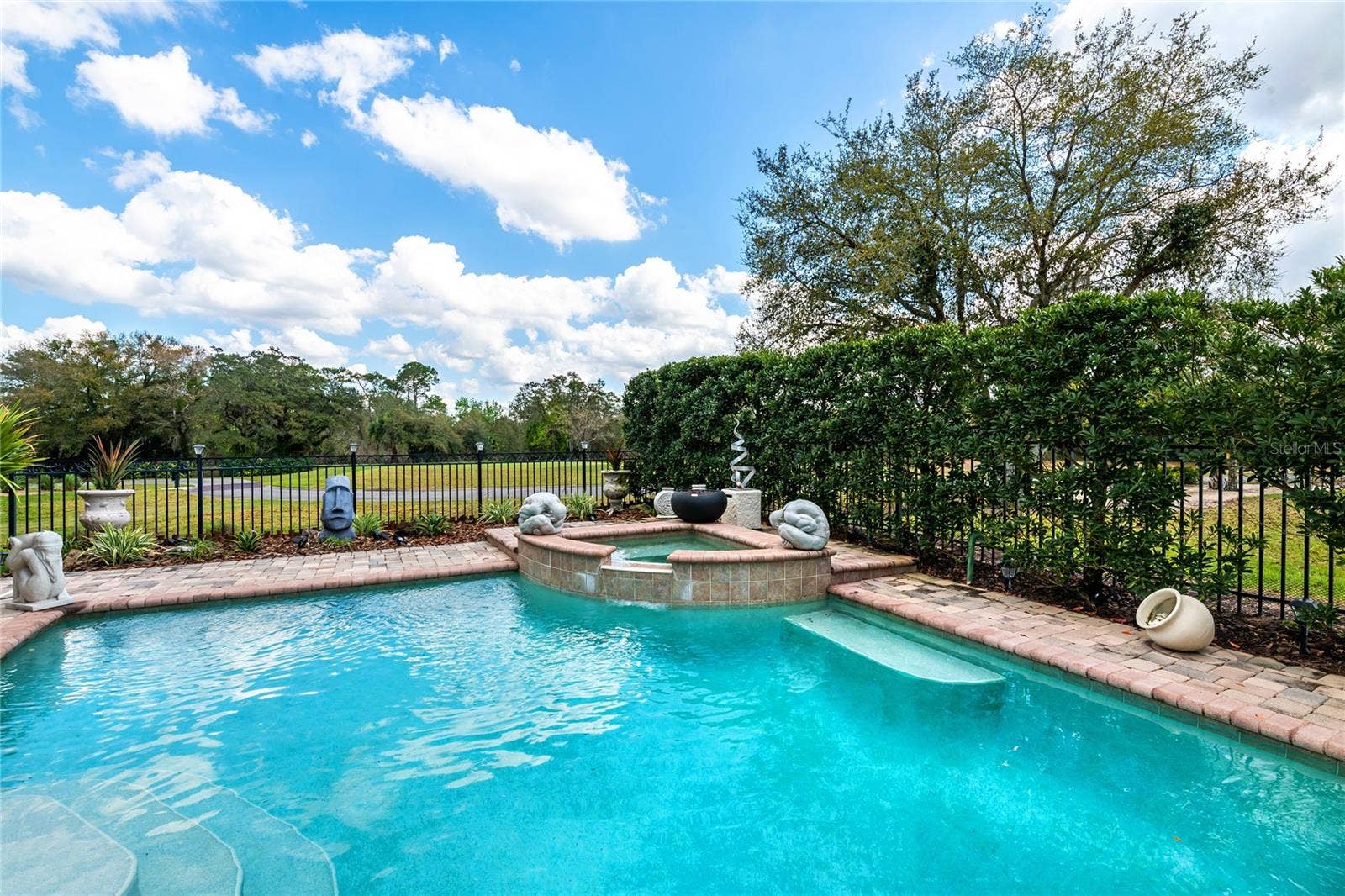 7409 GATHERING COURT, Reunion, FL 34747 7409 GATHERING COURT, Reunion, FL 34747