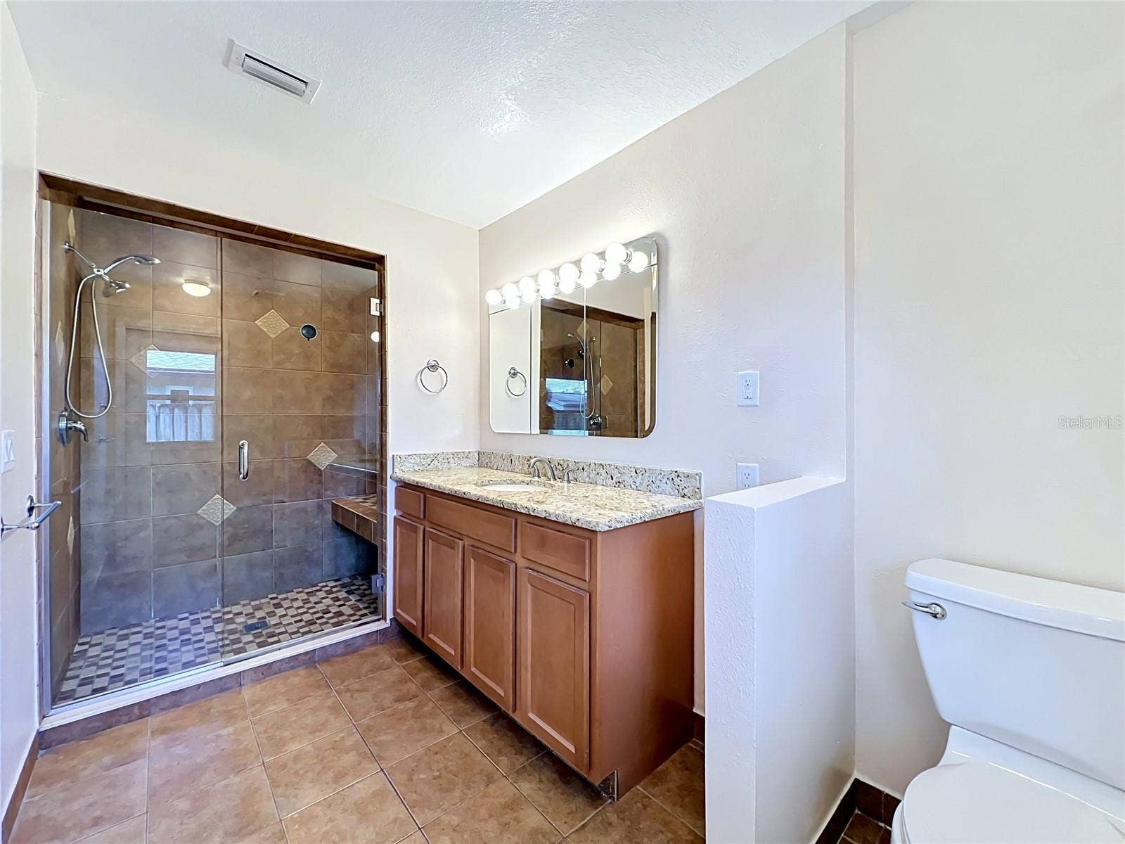 105 CEDAR OAK TRAIL, Longwood, FL 32750 105 CEDAR OAK TRAIL, Longwood, FL 32750