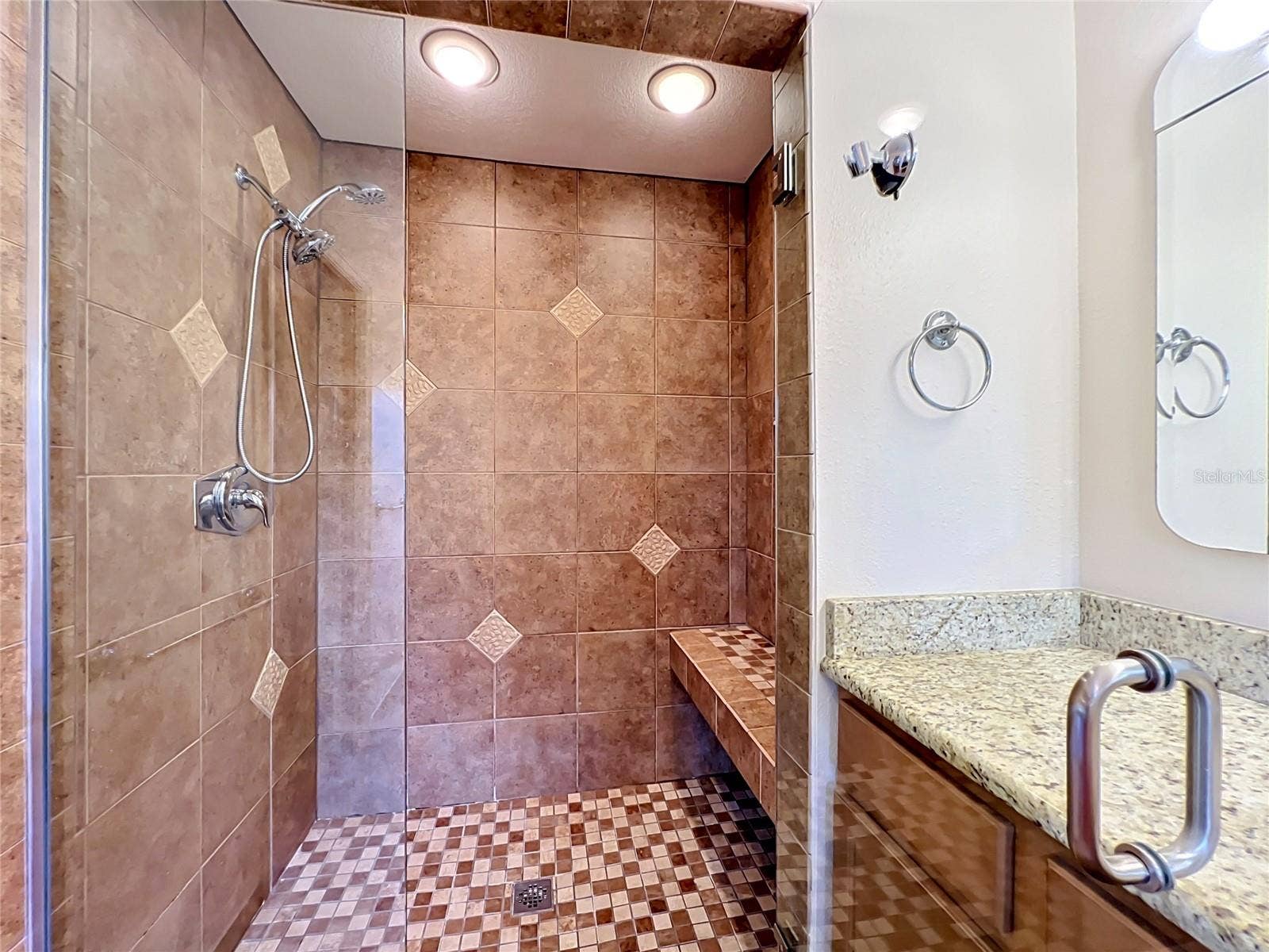 105 CEDAR OAK TRAIL, Longwood, FL 32750 beautiful tile