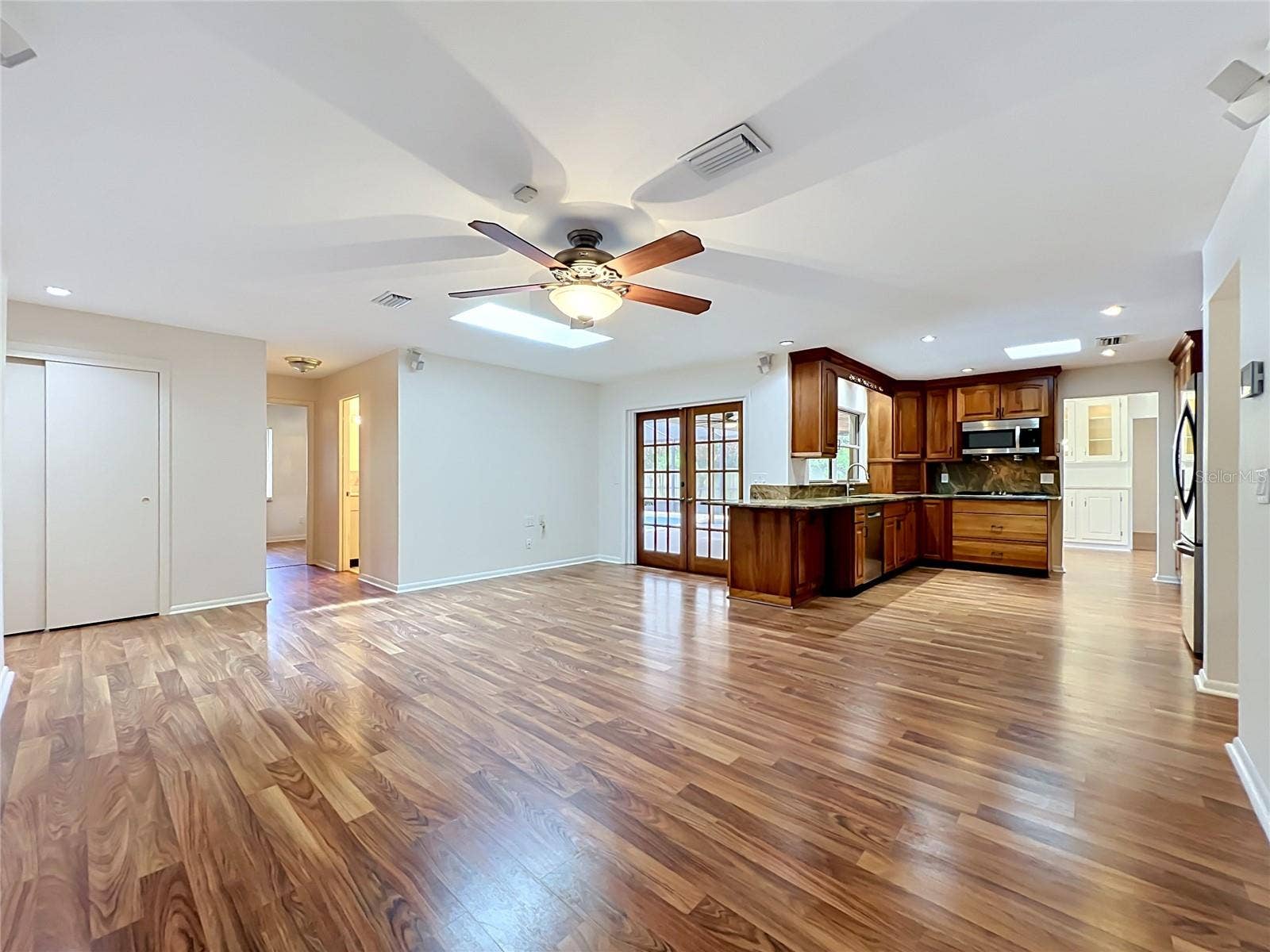 105 CEDAR OAK TRAIL, Longwood, FL 32750 105 CEDAR OAK TRAIL, Longwood, FL 32750