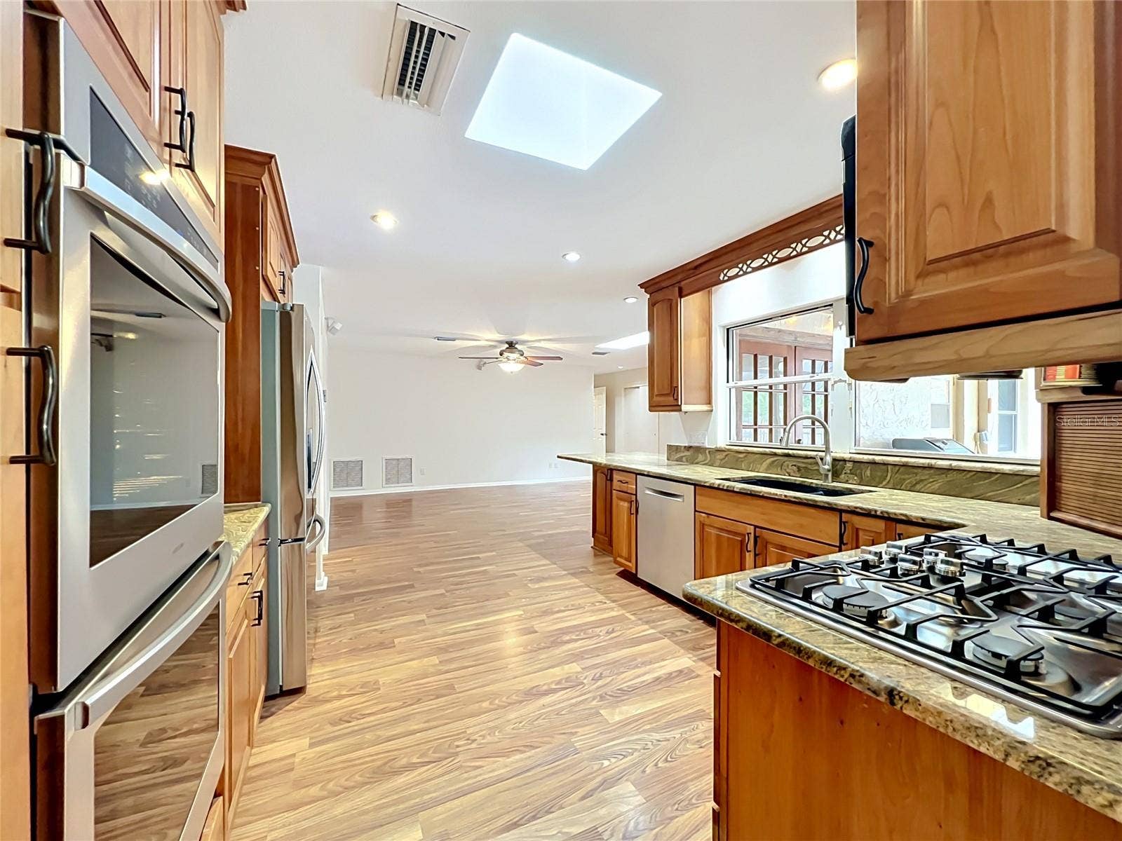 105 CEDAR OAK TRAIL, Longwood, FL 32750 105 CEDAR OAK TRAIL, Longwood, FL 32750
