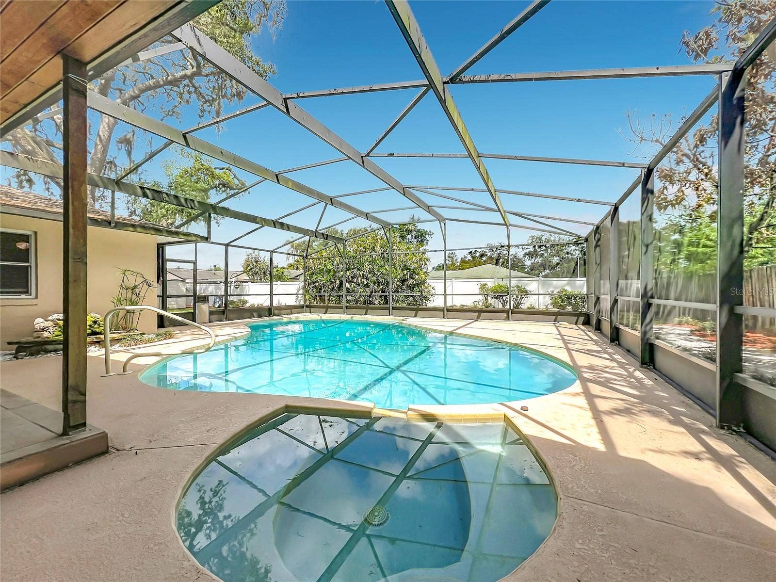 105 CEDAR OAK TRAIL, Longwood, FL 32750 105 CEDAR OAK TRAIL, Longwood, FL 32750