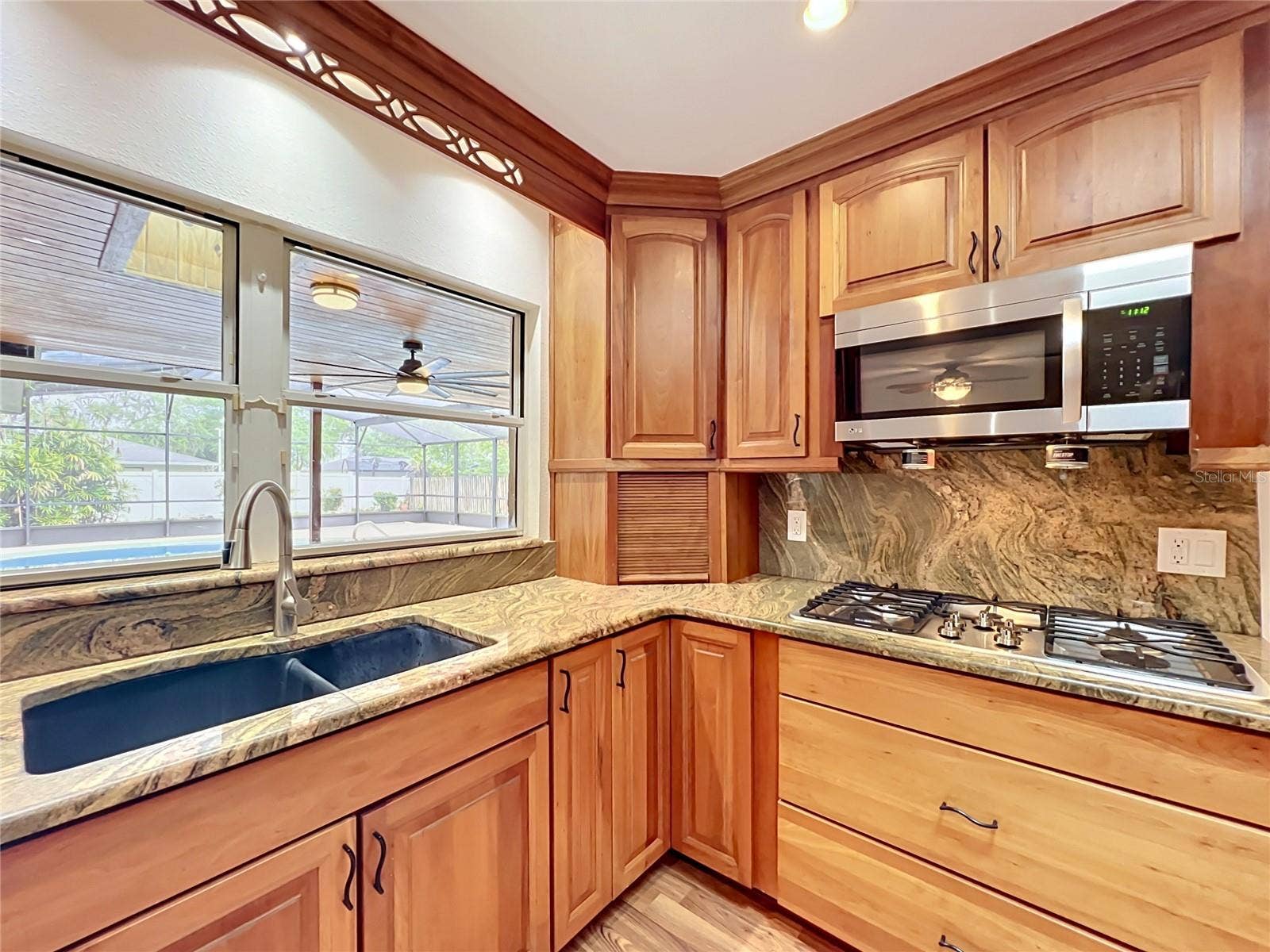 105 CEDAR OAK TRAIL, Longwood, FL 32750 105 CEDAR OAK TRAIL, Longwood, FL 32750