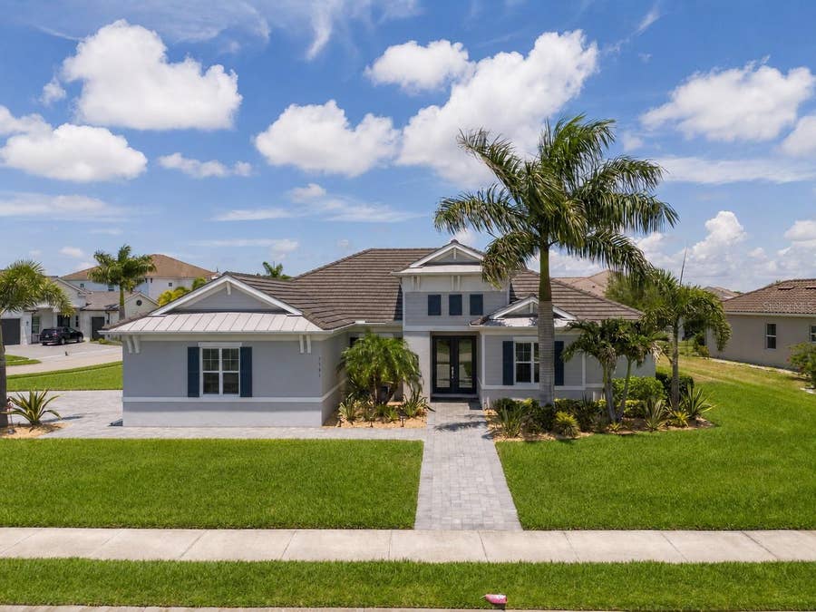 Property photo for 7181 RYEDALE COURT, Sarasota, FL