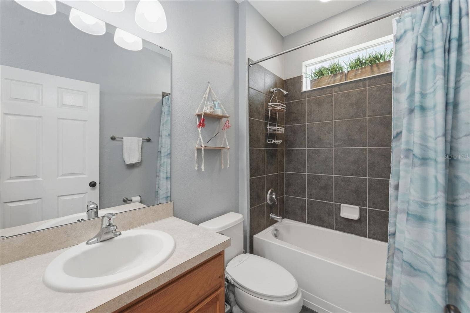 9552 PICCADILLY SKY WAY, Orlando, FL 32827 9552 PICCADILLY SKY WAY, Orlando, FL 32827