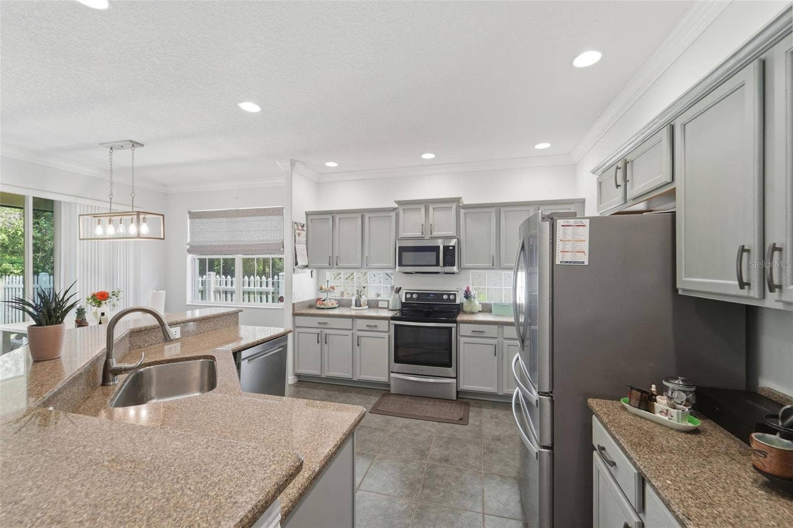 9552 PICCADILLY SKY WAY, Orlando, FL 32827 9552 PICCADILLY SKY WAY, Orlando, FL 32827