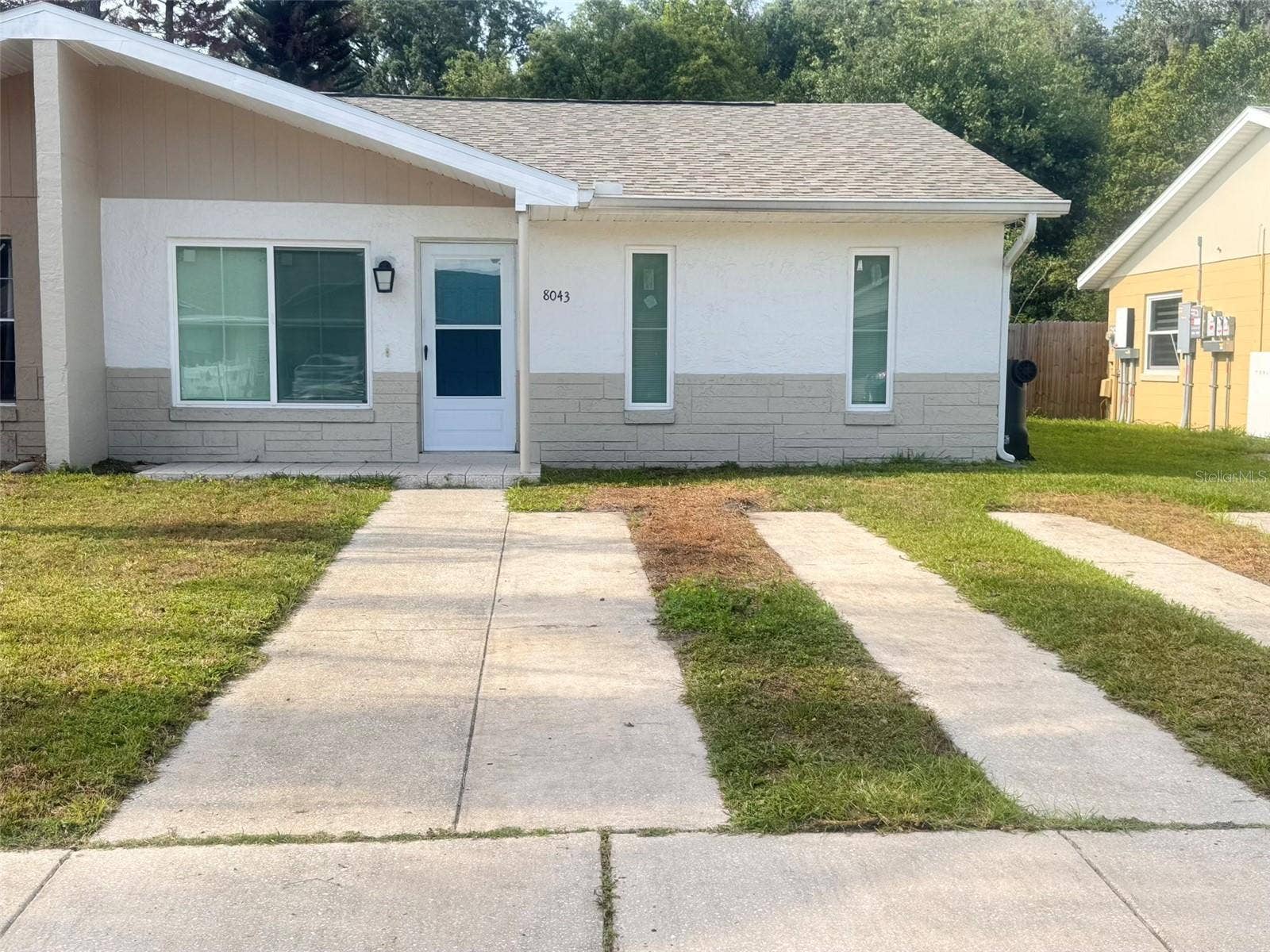 8043 PUFFIN DRIVE, Orlando, FL 32825 8043 PUFFIN DRIVE, Orlando, FL 32825