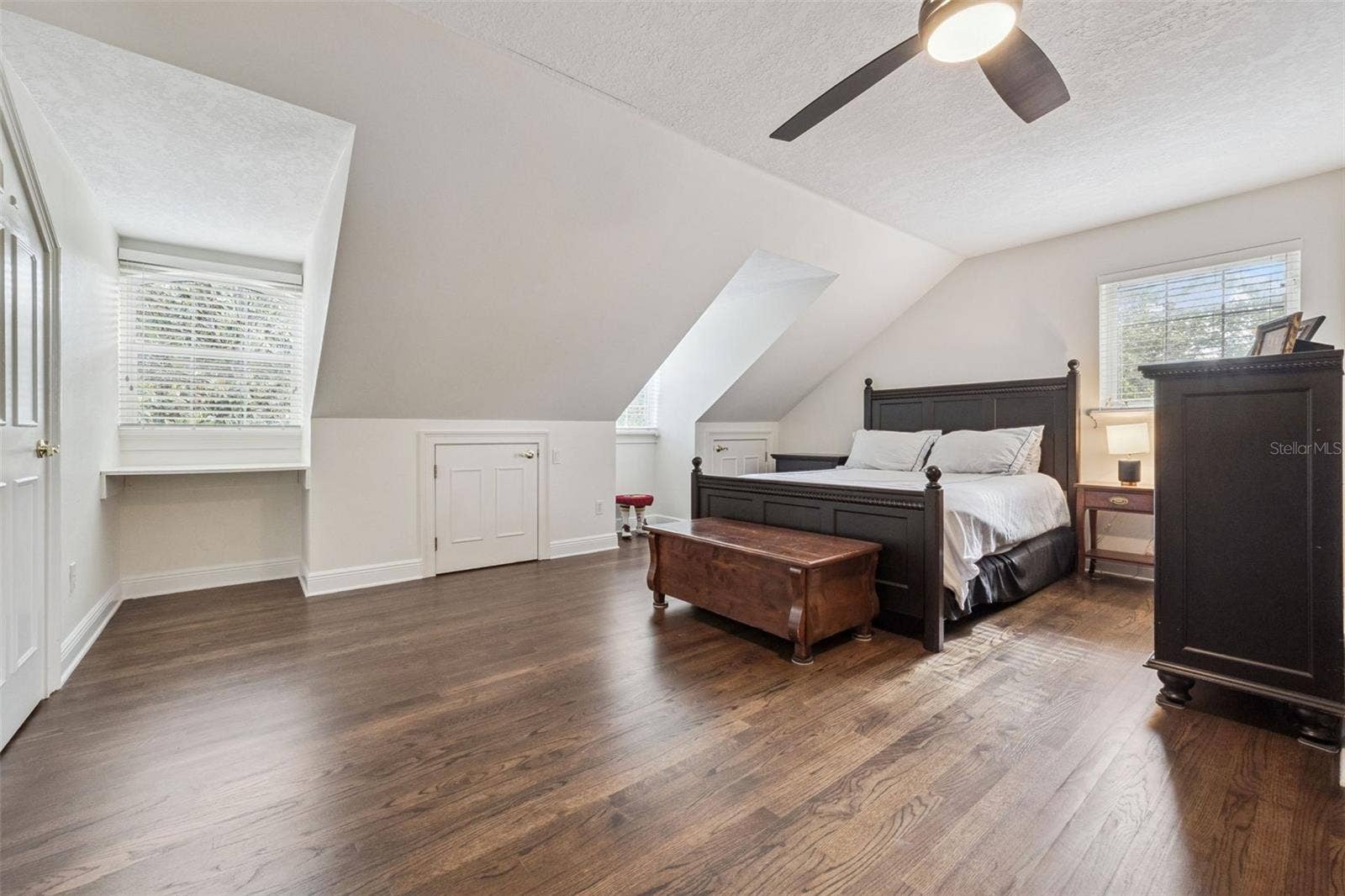 450 LAKEWOOD DRIVE, Winter Park, FL 32789 Bedroom #4 with walk in closet, dormer storage and en suite bathroom