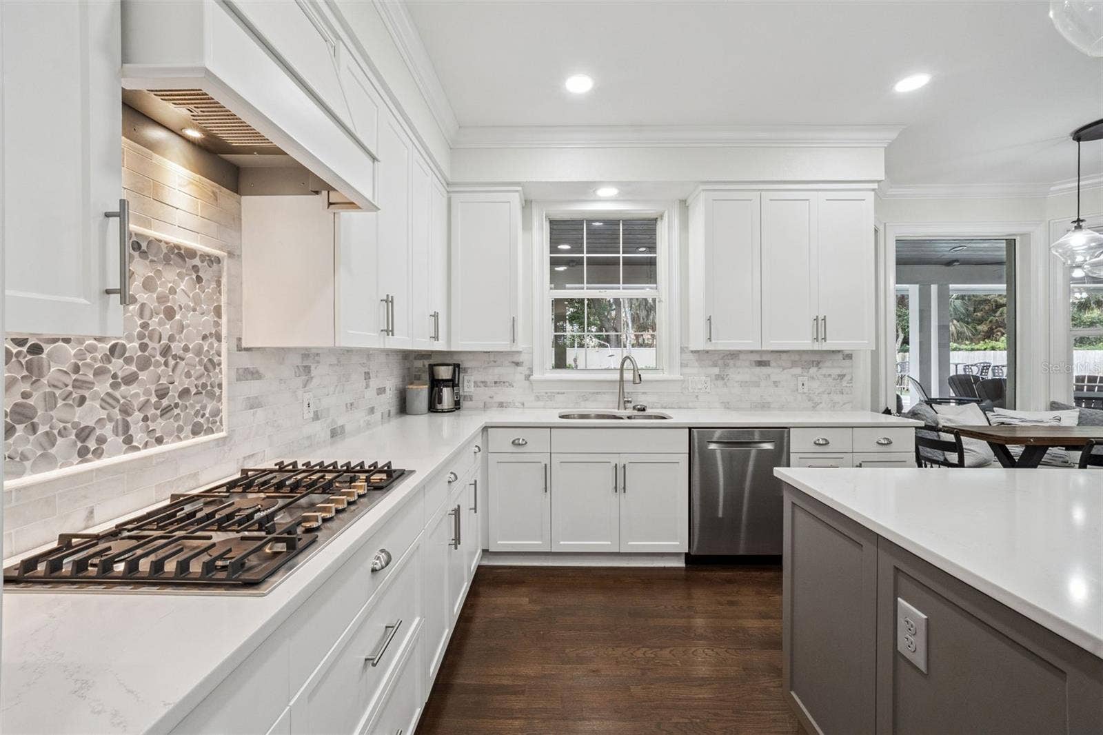 450 LAKEWOOD DRIVE, Winter Park, FL 32789 Beautiful Updated Kitchen