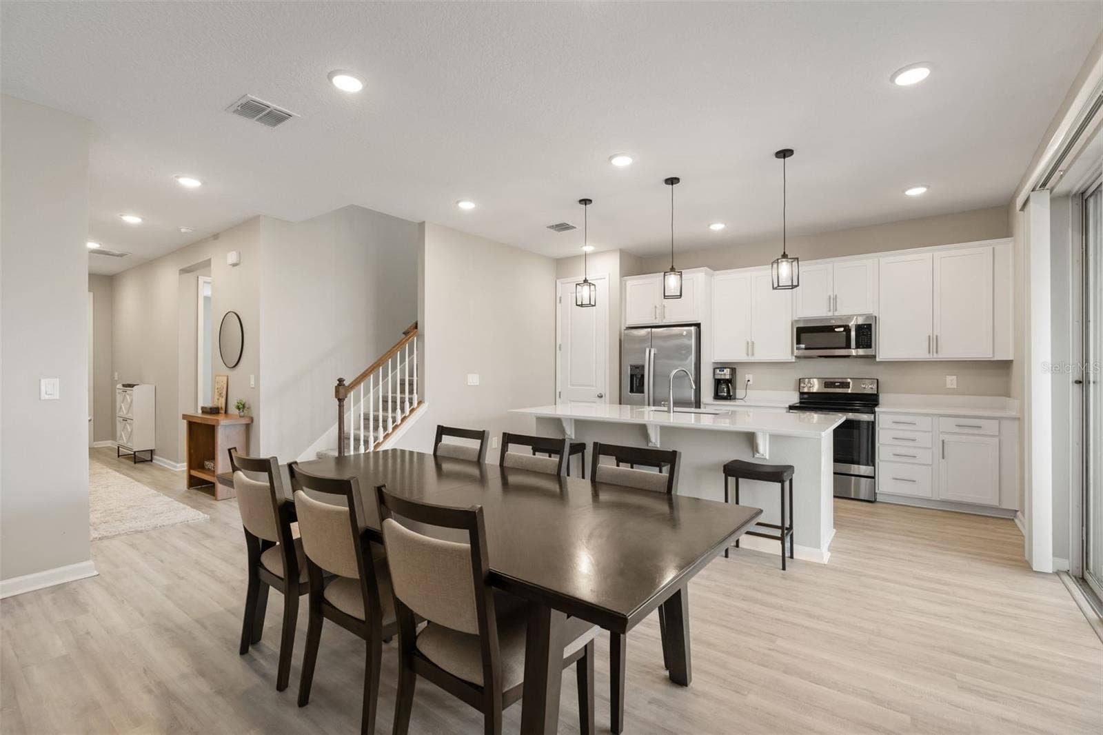 1542 SUGARBELLE CIRCLE, Mascotte, FL 34753