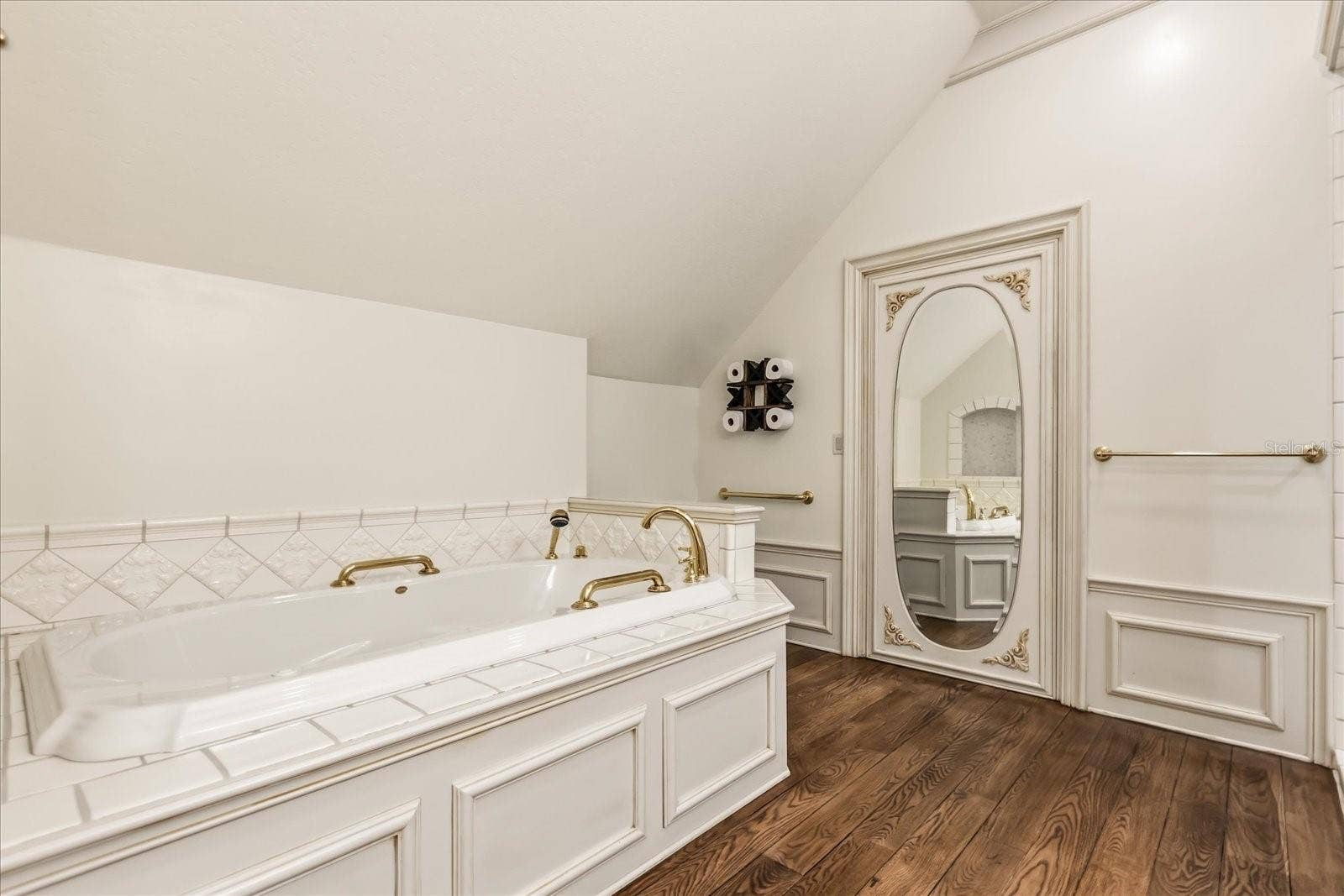 2878 MARKHAM WOODS ROAD, Longwood, FL 32779 2878 MARKHAM WOODS ROAD, Longwood, FL 32779