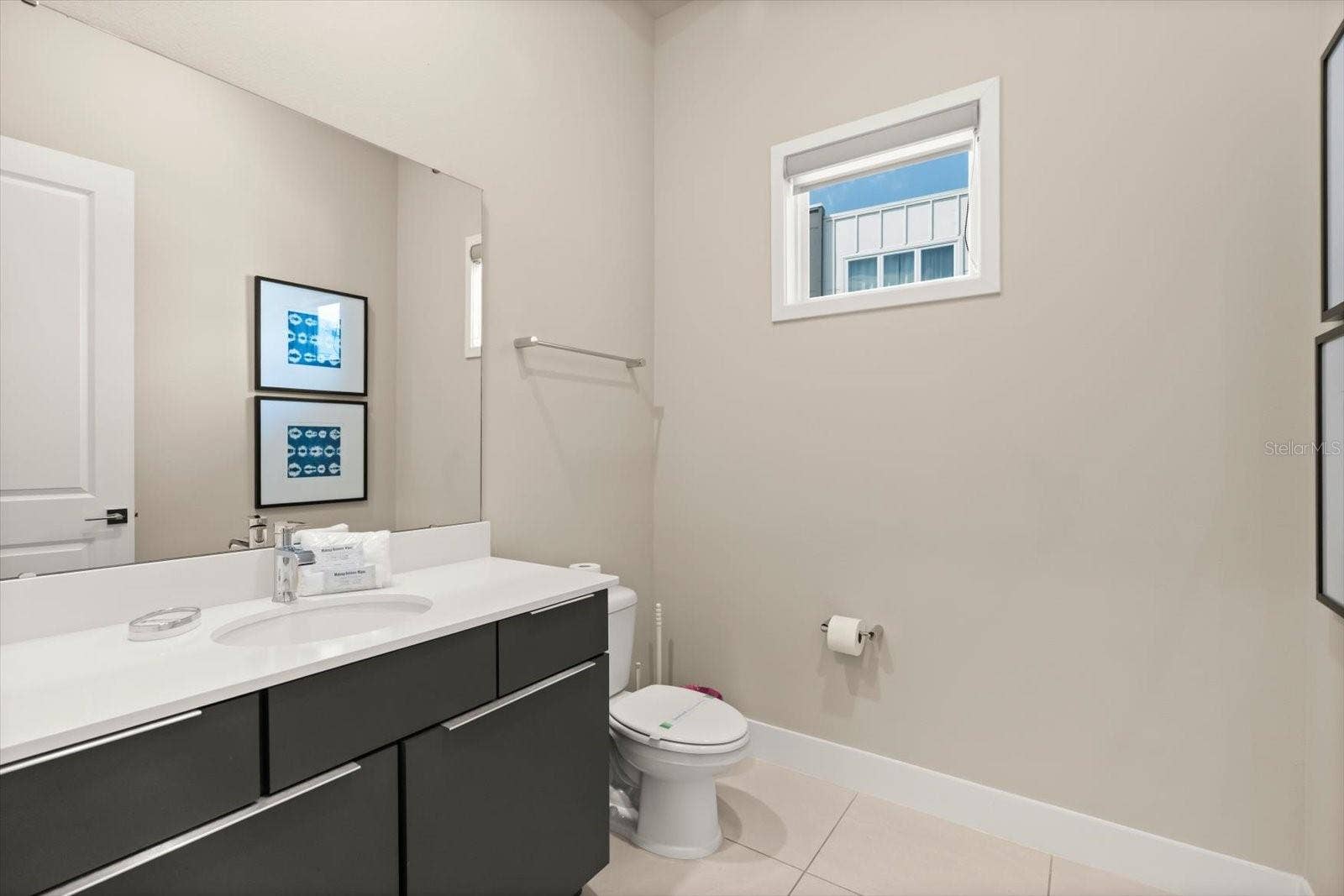 7770 SANDY RIDGE DRIVE, #218 BLDG 28 - Elevator, Kissimmee, FL 34747 7770 SANDY RIDGE DRIVE, #218 BLDG 28 - Elevator, Kissimmee, FL 34747