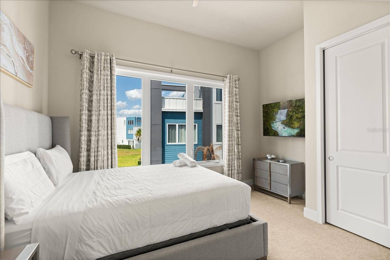 7770 SANDY RIDGE DRIVE, #218 BLDG 28 - Elevator, Kissimmee, FL 34747 7770 SANDY RIDGE DRIVE, #218 BLDG 28 - Elevator, Kissimmee, FL 34747