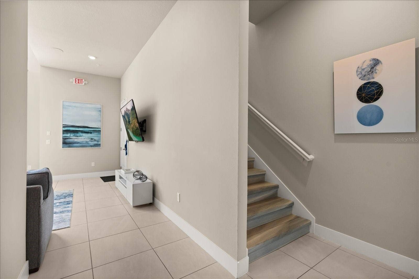 7770 SANDY RIDGE DRIVE, #218 BLDG 28 - Elevator, Kissimmee, FL 34747 7770 SANDY RIDGE DRIVE, #218 BLDG 28 - Elevator, Kissimmee, FL 34747