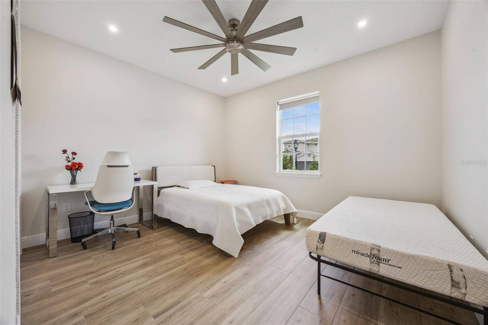 2101 AXEL STREET, Clermont, FL 34715 2101 AXEL STREET, Clermont, FL 34715