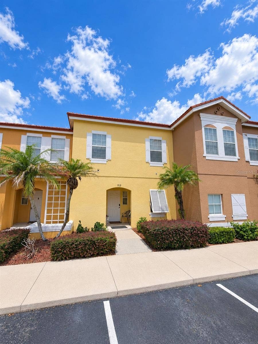 Property photo for 910 PARK TERRACE CIRCLE, Kissimmee, FL
